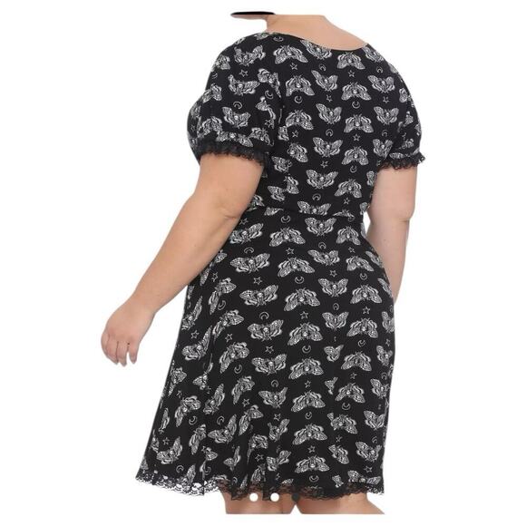 HOT TOPIC Death Moth Black Fit Flare Mini Dress Witchy Whimsygoth Fairy Sz XL - Picture 3 of 12